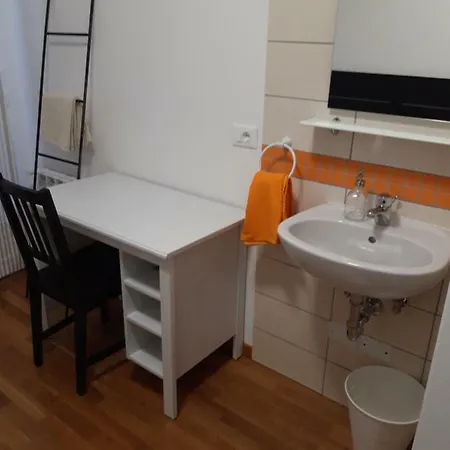 Casa de hóspedes Al 106